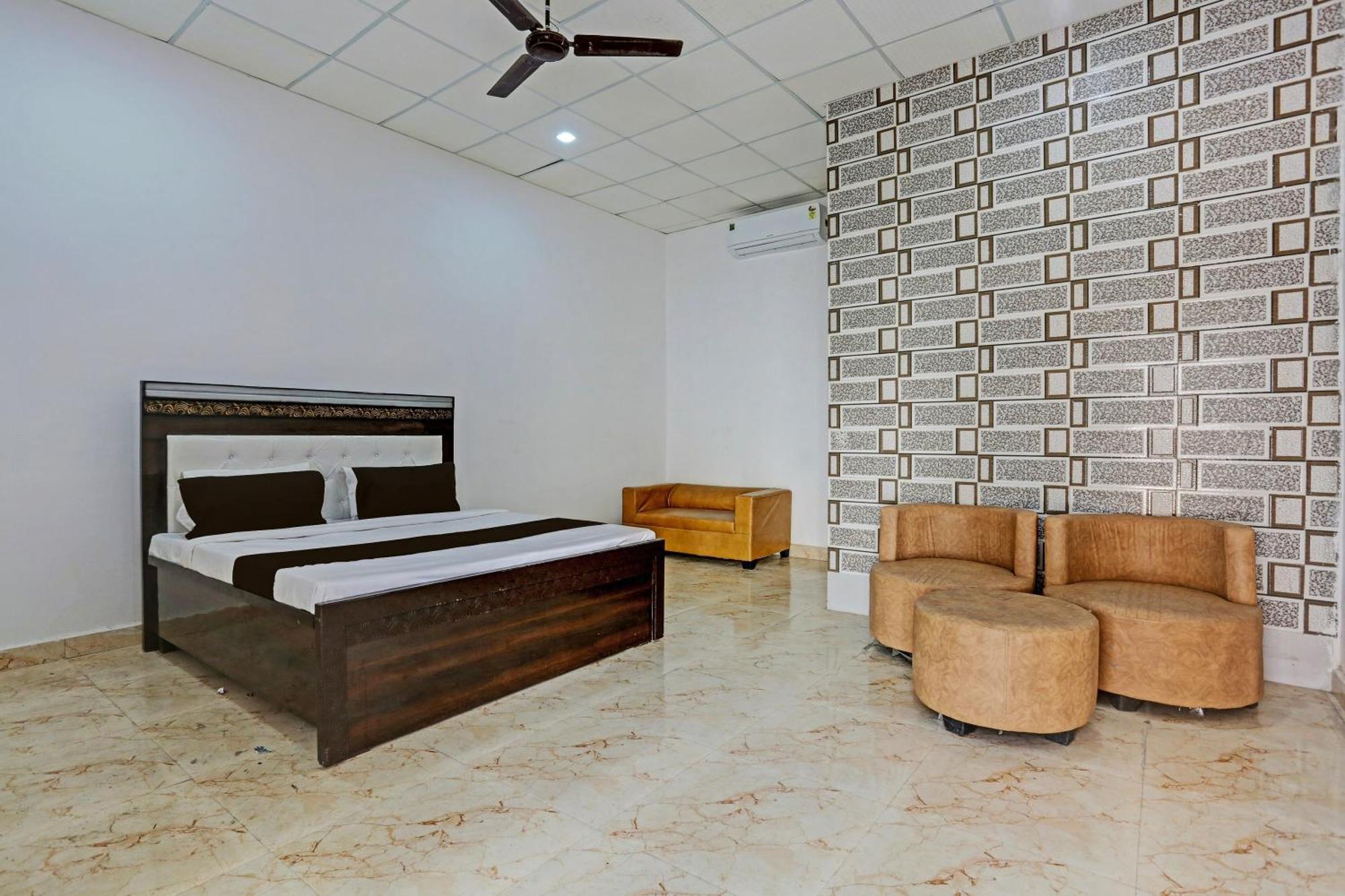 Hotel O Murliwala Wedding Palace And Resort Samalkha Esterno foto